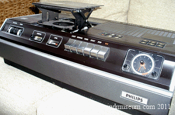 The Philips N1501 VCR.