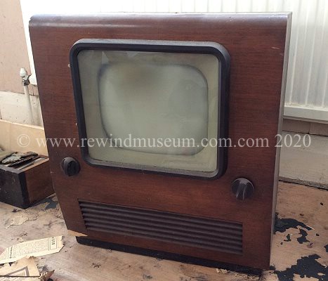 1949 DER Model 303 9 inch TV