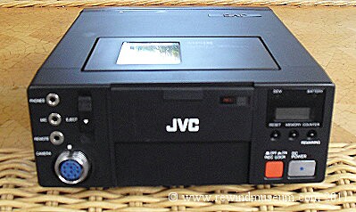 The JVC HS-3C