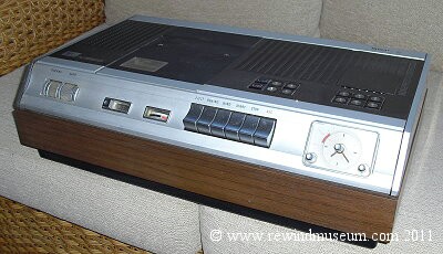 The Philips N1500 VCR.