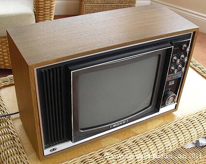 Sony KV-1320UB Trinitron colour TV