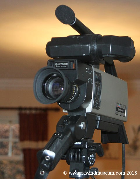 The Hitachi VK-C800E camera