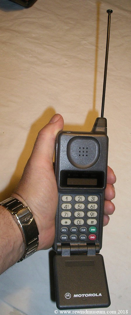 Motorola MicroTAC