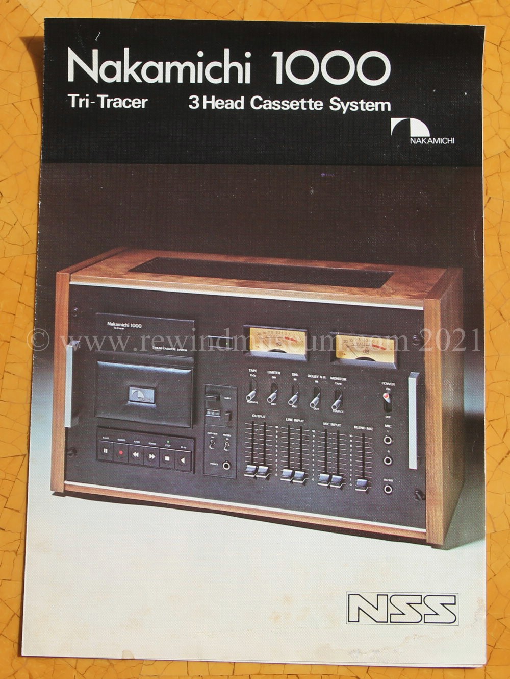 Nakamichi 1000 Tri-Tracer sales leaflet.