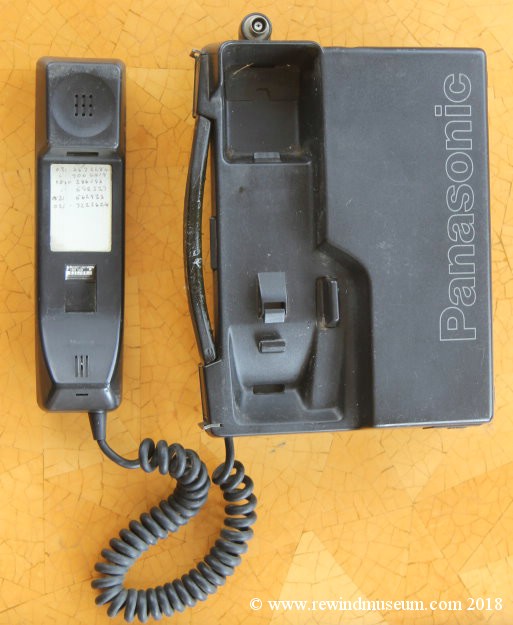 Panasonic EF-6157EA car phone